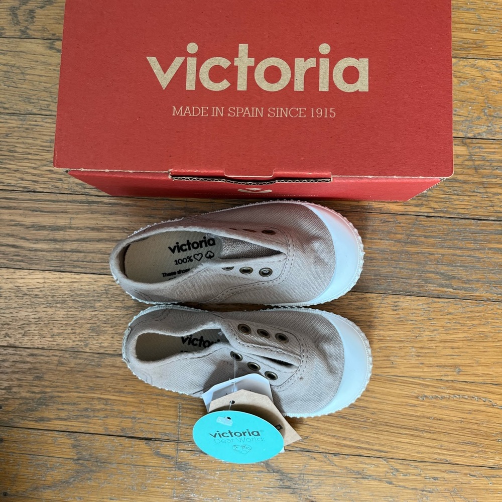 Victoria canvas baby toddler shoes 23 6.5 beige